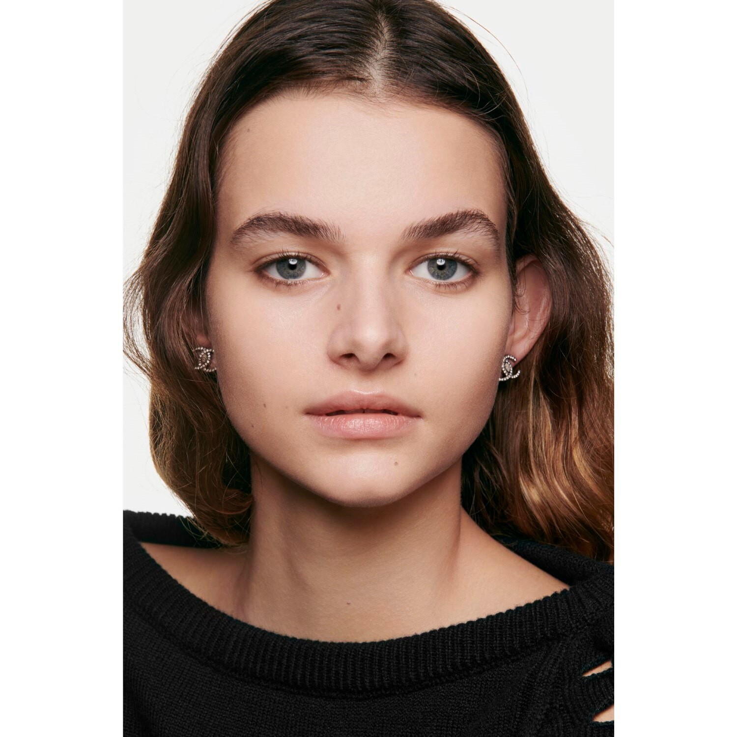 LES BEIGES BASE DE MAQUILLAJE. EFECTO SALUDABLE NATURAL HIDRATANTE